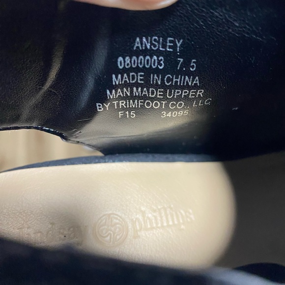 Ansley Textured Black Adjustable Strap Block Heel - Picture 10 of 10